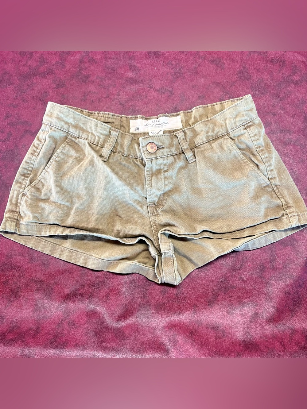H&M Women's Olive High-Waist Casual Shorts